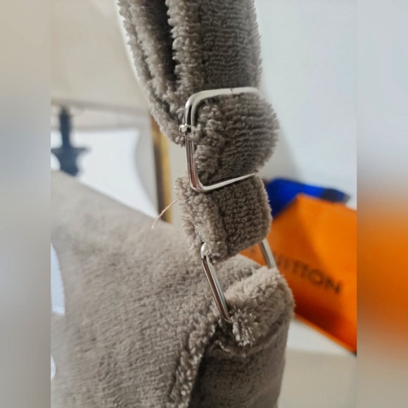 chanel precision crossbody (used once) - Picture 3 of 4